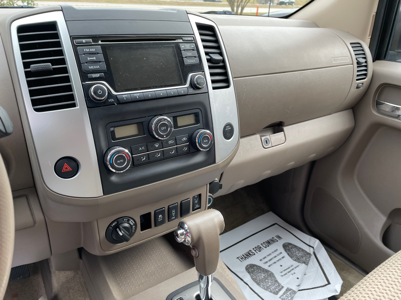 Nissan Frontier 4WD King Cab Auto SV 2016 Nissan Frontier 4WD King Cab Auto SV 2016