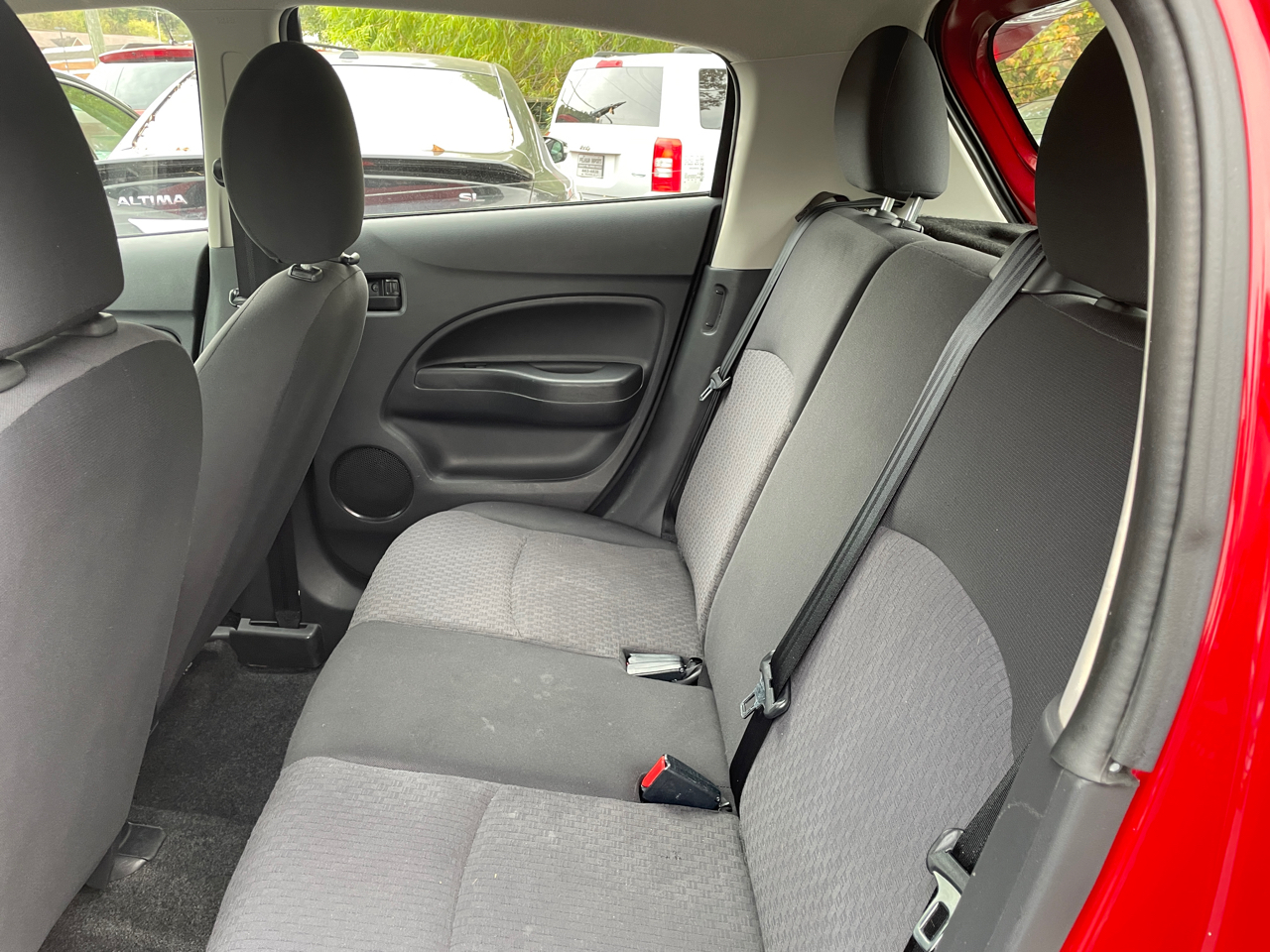 Mitsubishi Mirage ES CVT 2018 Mitsubishi Mirage ES CVT 2018