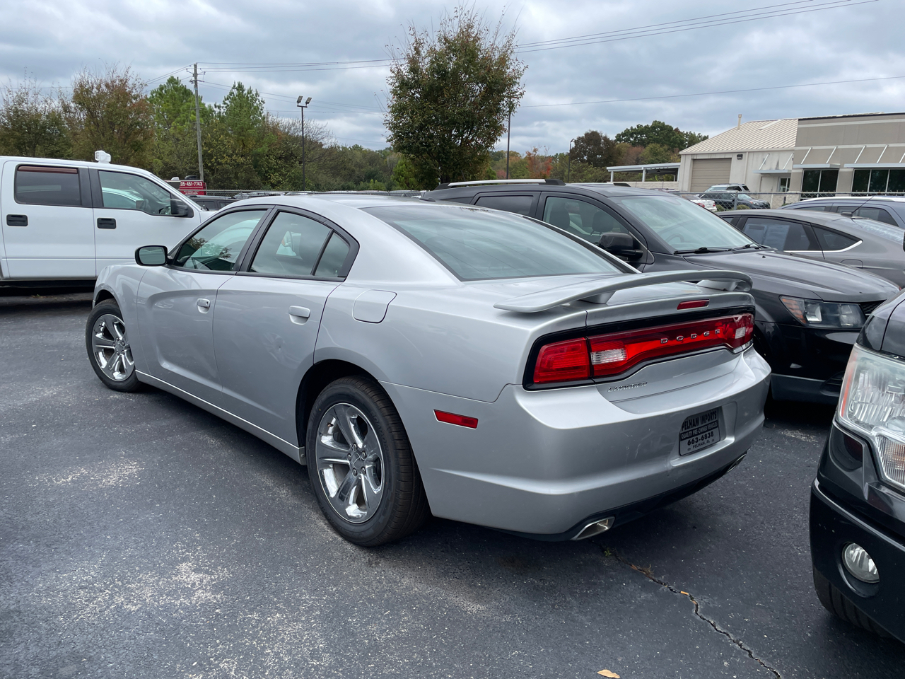 Dodge Charger 4dr Sdn SE RWD 2012 Dodge Charger 4dr Sdn SE RWD 2012