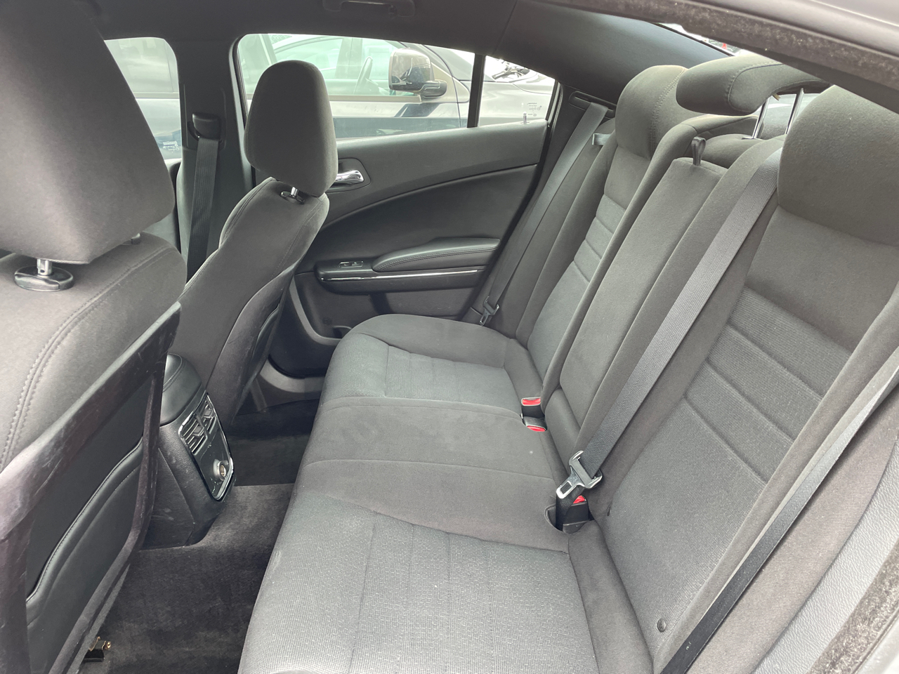 Dodge Charger 4dr Sdn SE RWD 2012 Dodge Charger 4dr Sdn SE RWD 2012