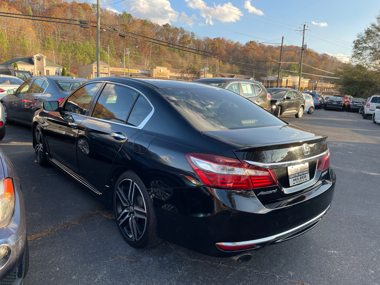 2017 Honda Accord Sport photo 3