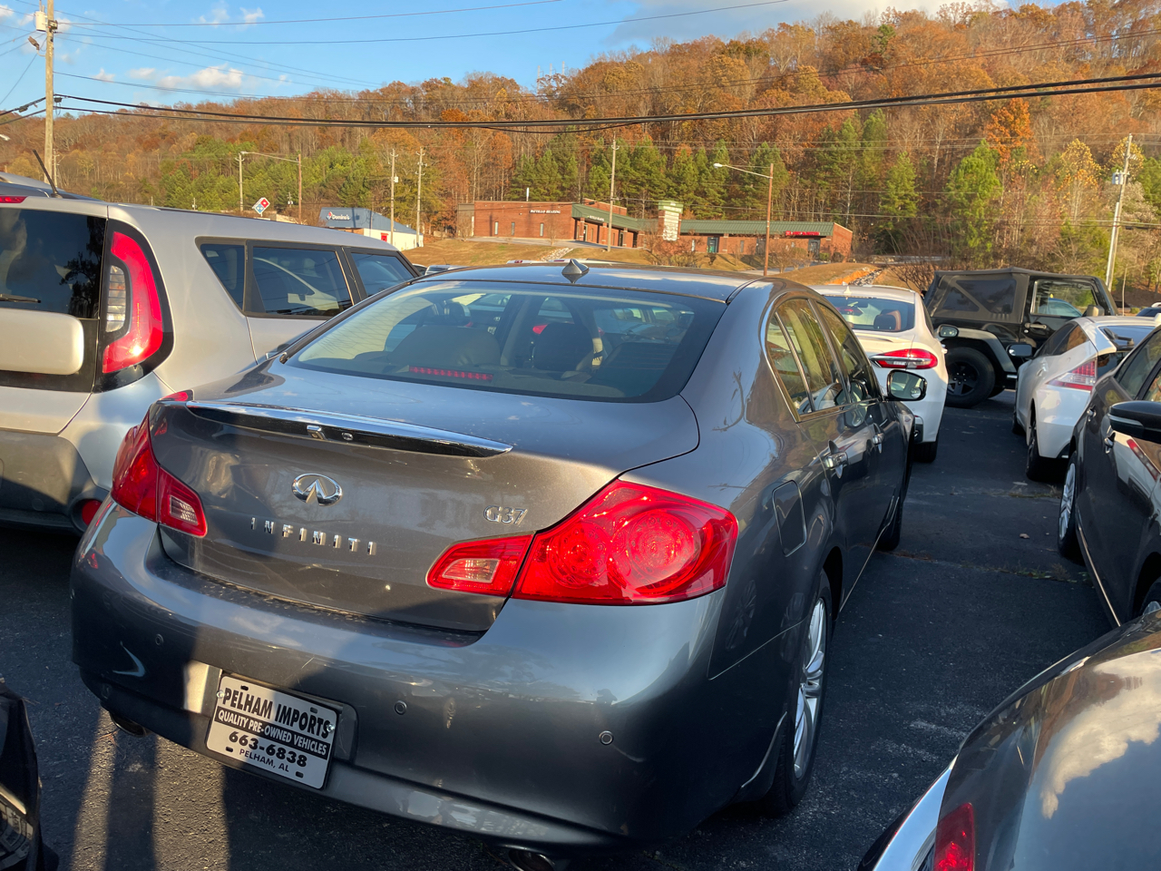 2013 Infiniti G37 Journey photo 3