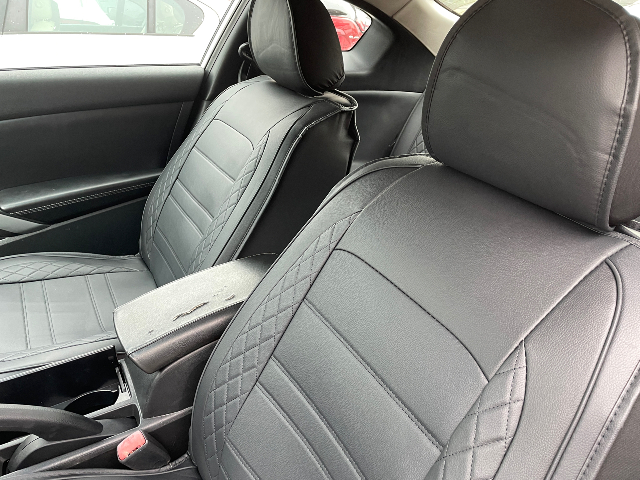 Nissan Altima 2dr Cpe I4 CVT 2.5 S 2012