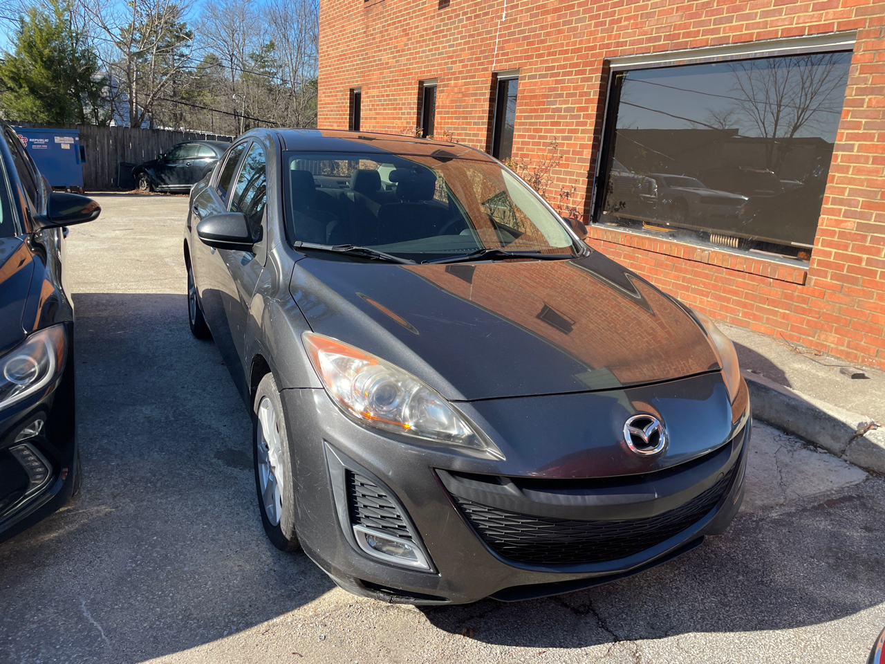 Mazda MAZDA3 4dr Sdn Auto i Touring 2011