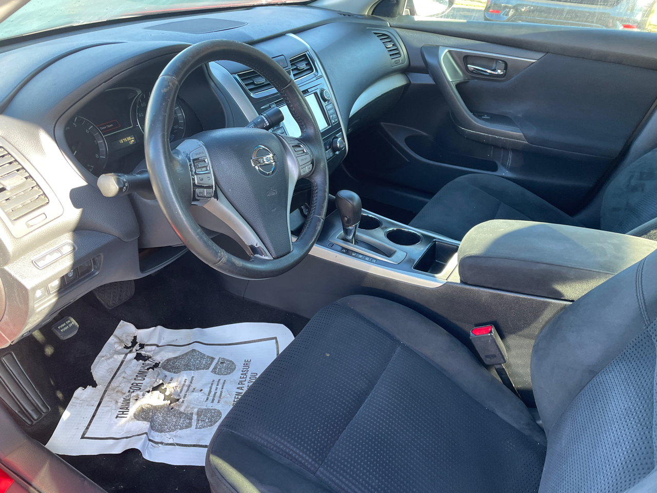 Nissan Altima 4dr Sdn I4 2.5 SR 2015