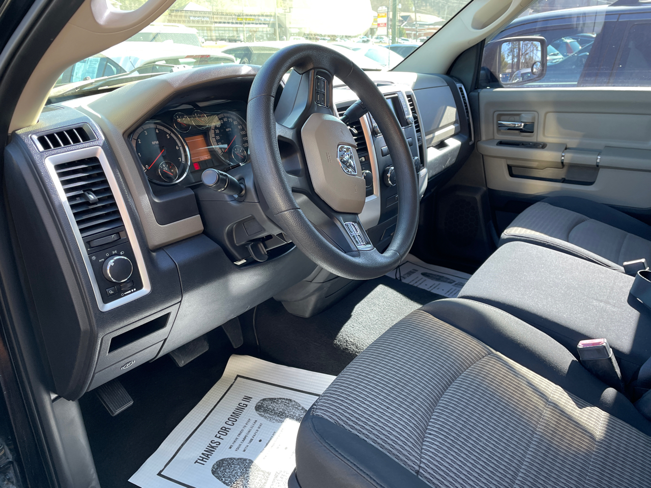 RAM 1500 4WD Quad Cab 140.5" SLT 2012