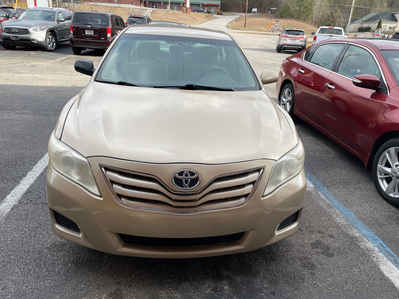 Toyota Camry 4dr Sdn LE Auto 2011