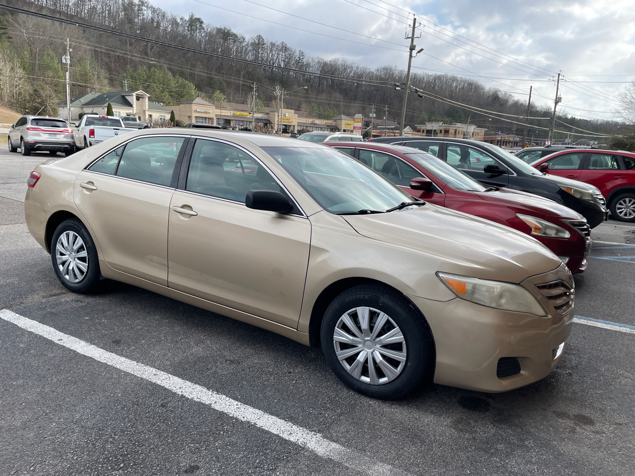 Toyota Camry 4dr Sdn LE Auto 2011