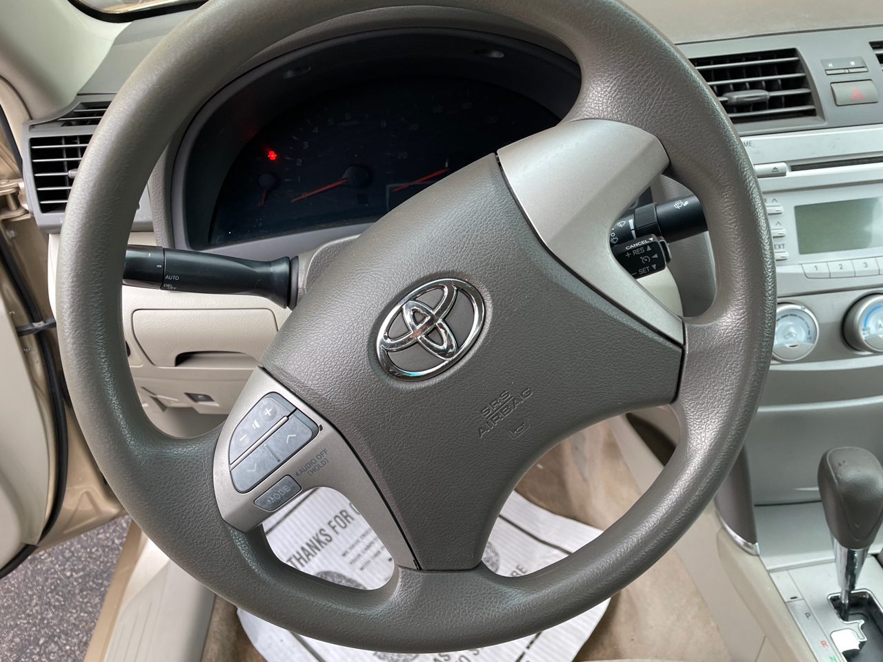 Toyota Camry 4dr Sdn LE Auto 2011