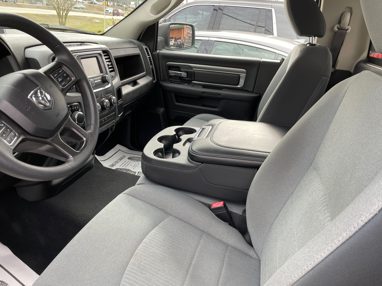 RAM 1500 Classic Tradesman 4x2 Reg Cab 8' Box 2021