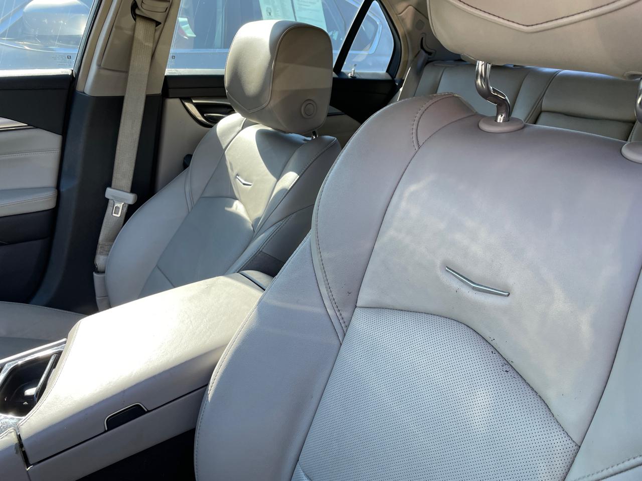 Cadillac CTS Sedan 4dr Sdn 2.0L Turbo RWD 2017