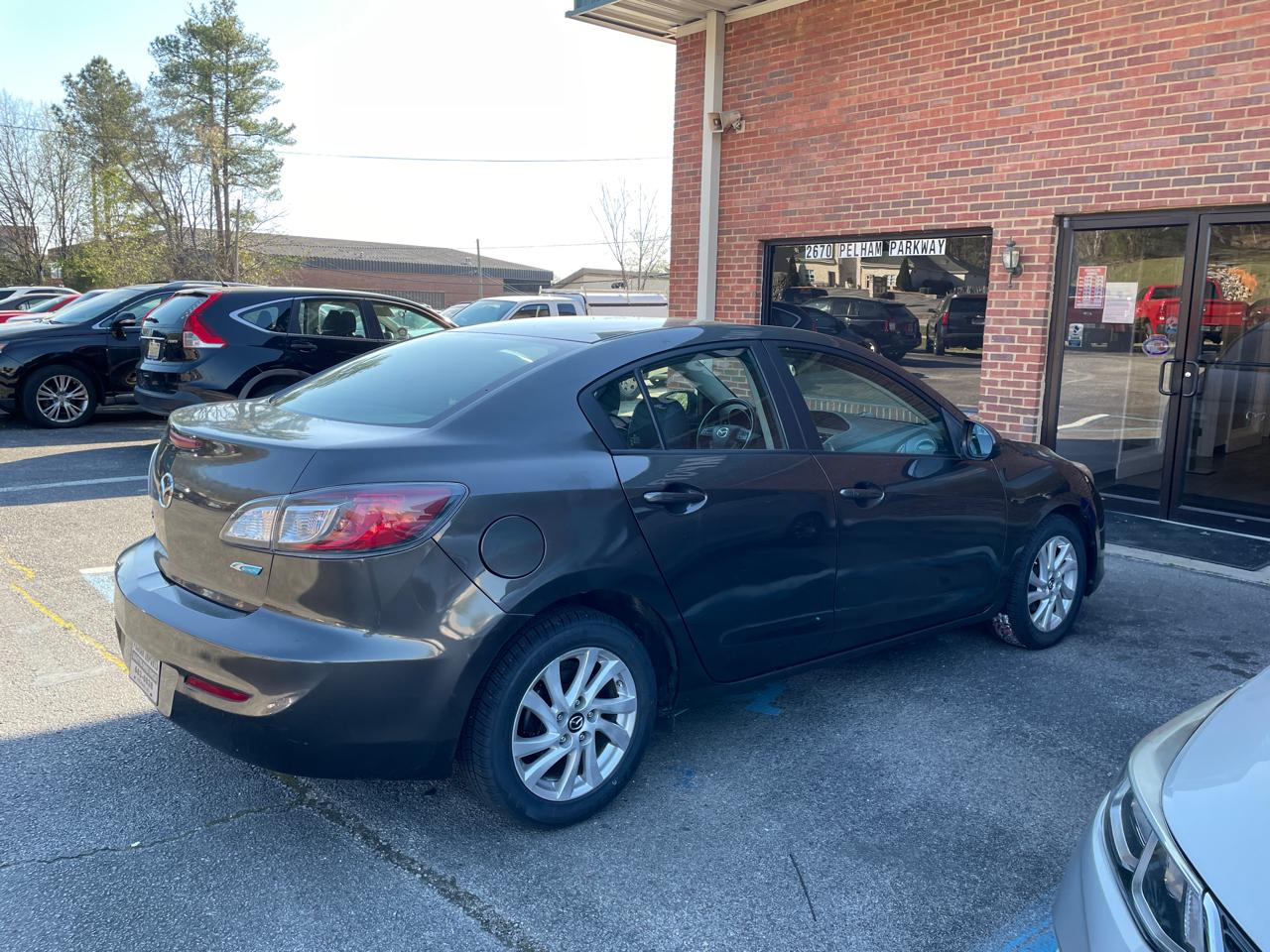 Mazda MAZDA3 4dr Sdn Man i Grand Touring 2013