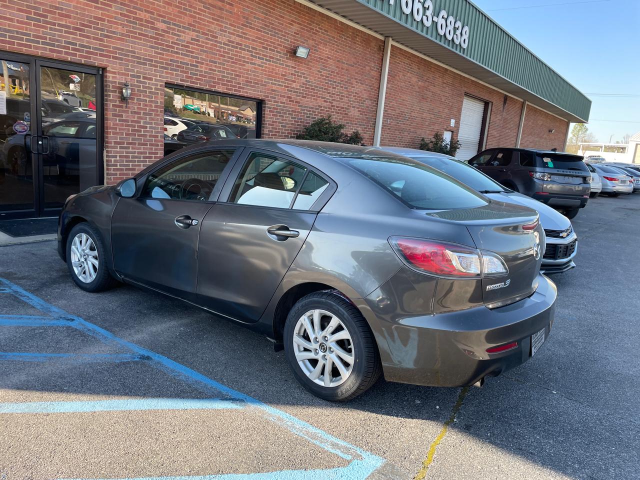 Mazda MAZDA3 4dr Sdn Man i Grand Touring 2013