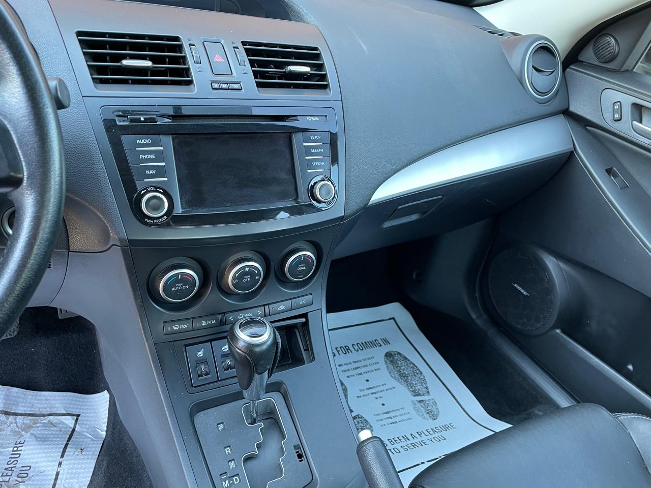 Mazda MAZDA3 4dr Sdn Man i Grand Touring 2013