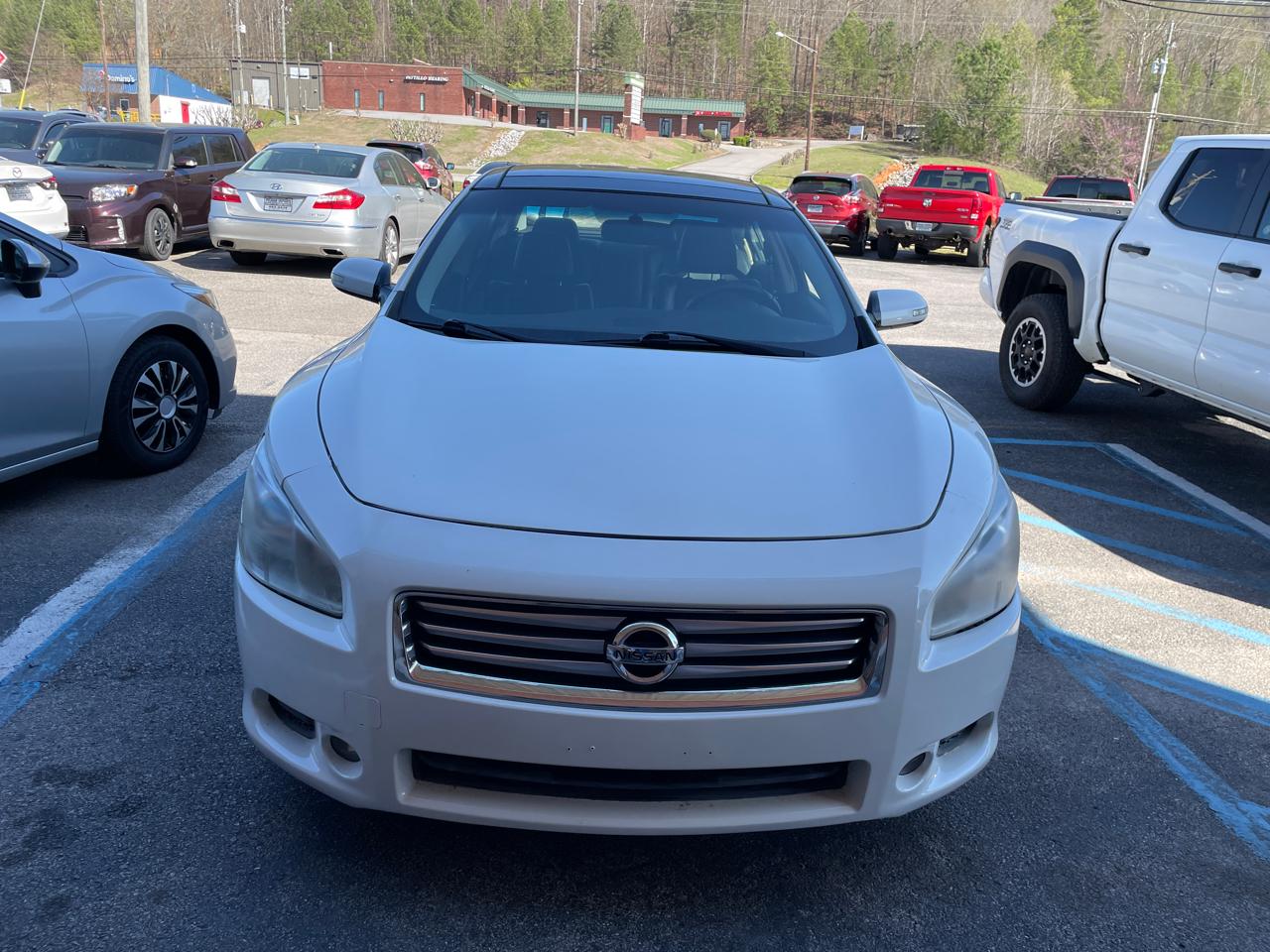 Nissan Maxima 4dr Sdn 3.5 SV w/Premium Pkg 2013