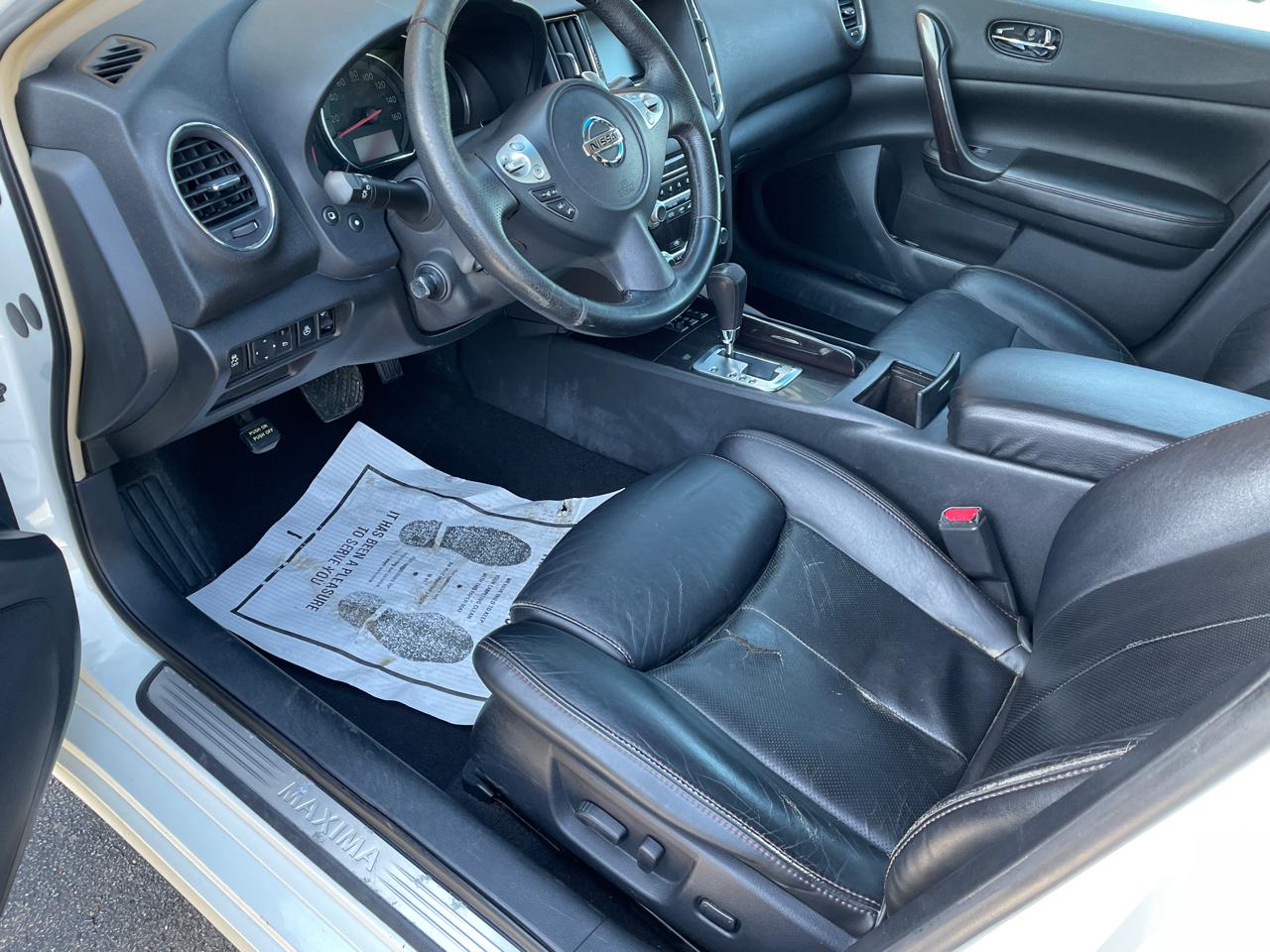 Nissan Maxima 4dr Sdn 3.5 SV w/Premium Pkg 2013