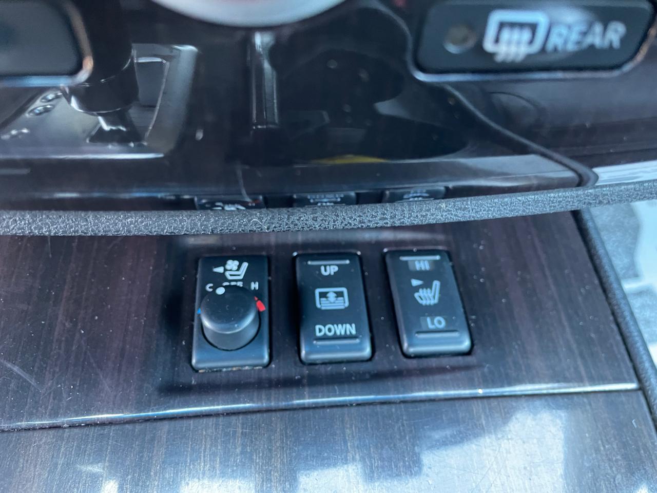 Nissan Maxima 4dr Sdn 3.5 SV w/Premium Pkg 2013