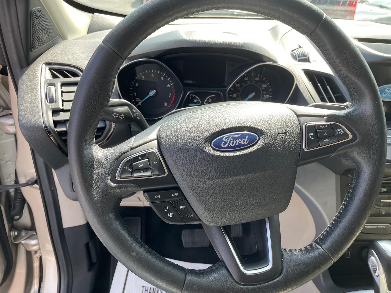 Ford Escape SEL FWD 2018