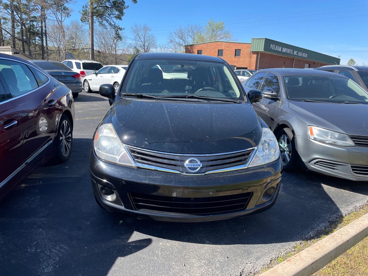 Nissan Versa 5dr HB Manual 1.8 S 2012