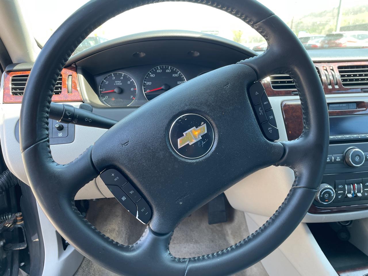 Chevrolet Impala 4dr Sdn LT Fleet 2011