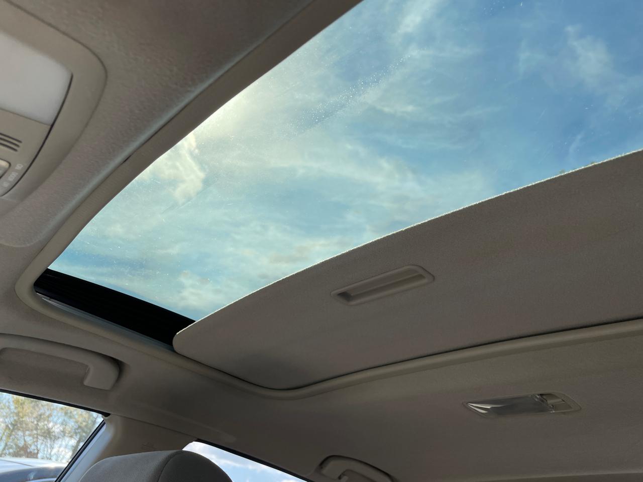 Nissan Rogue AWD 4dr SV 2012