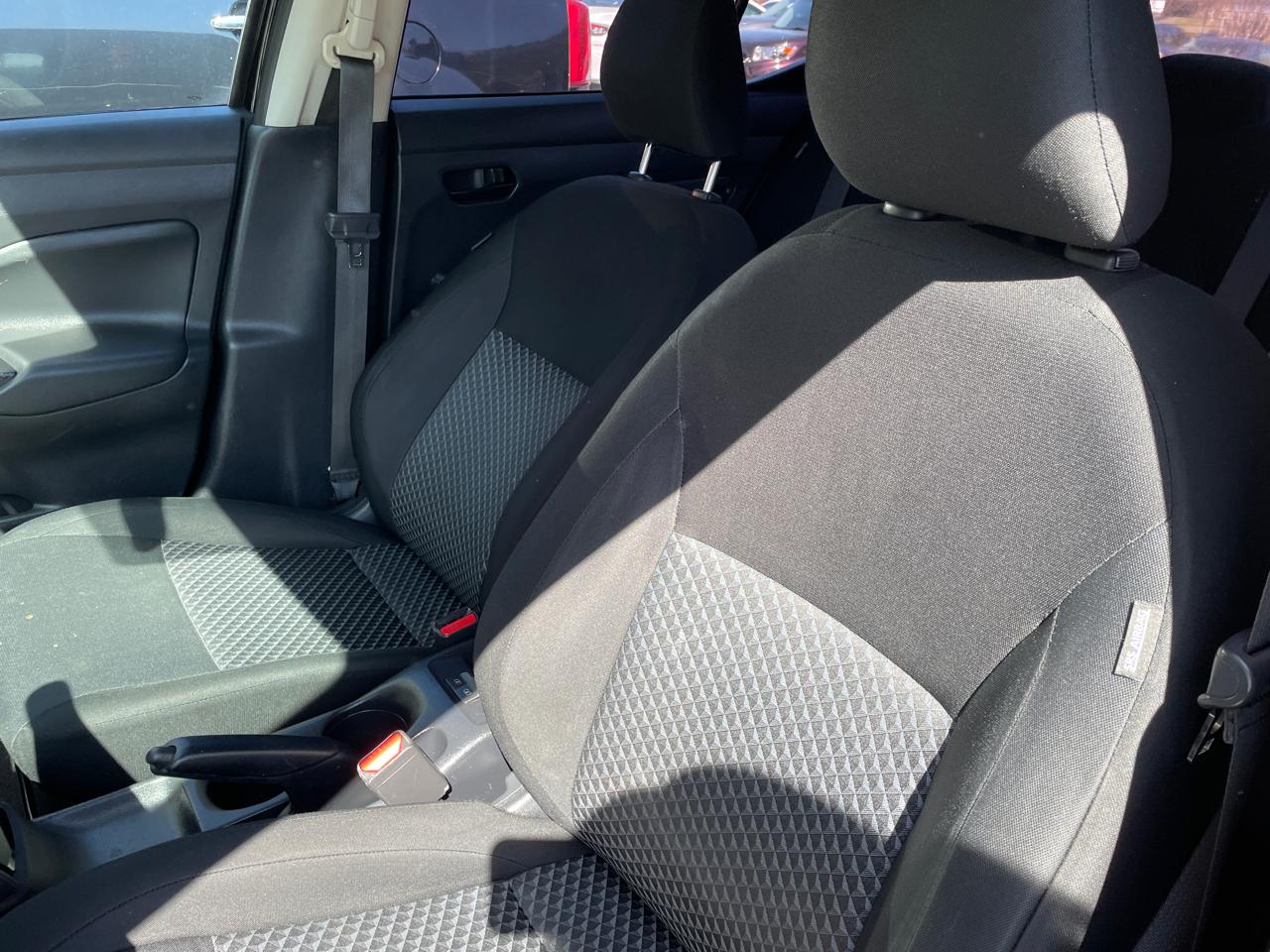 Nissan Versa SV 2021