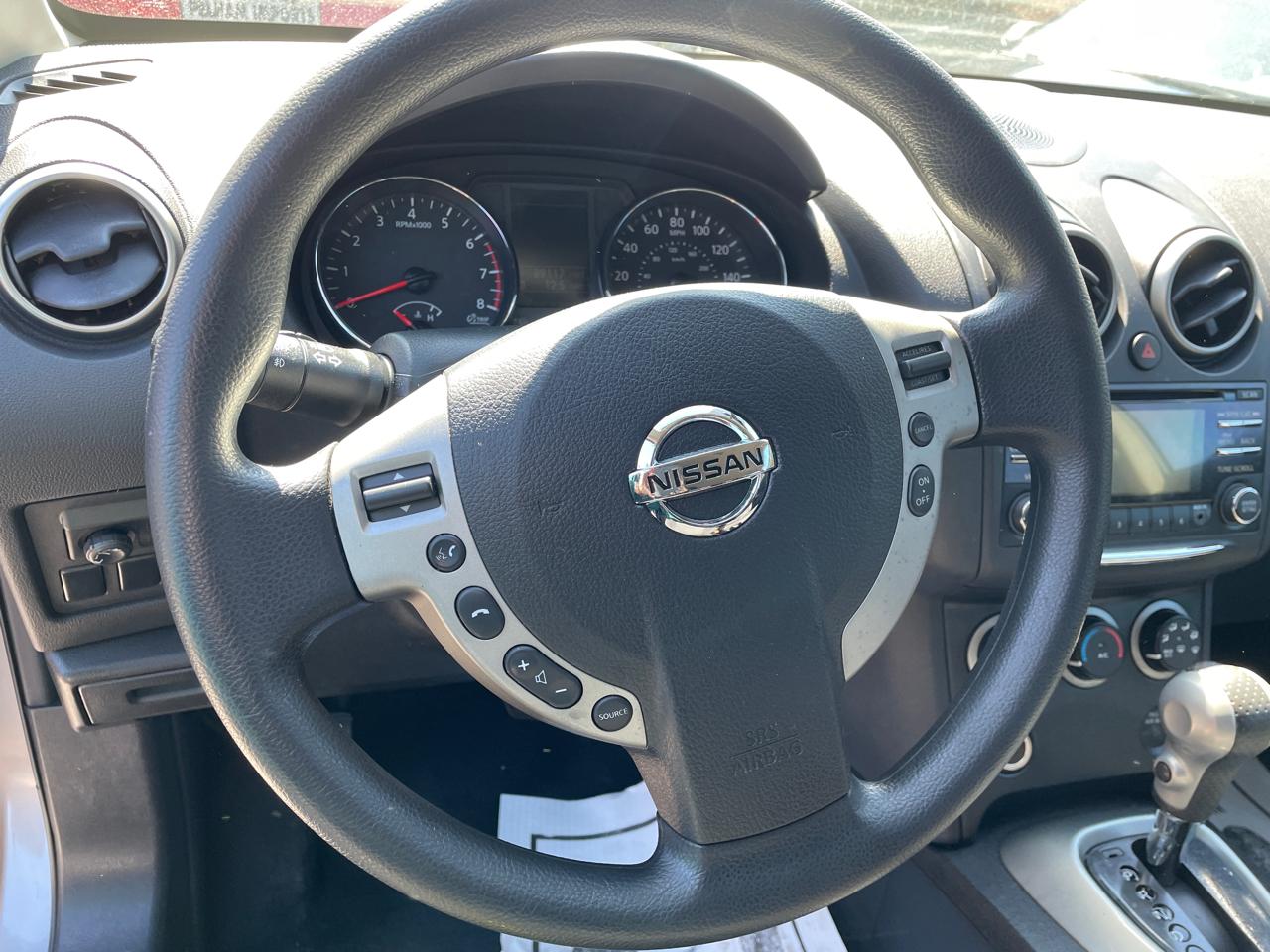 Nissan Rogue FWD 4dr SV 2013