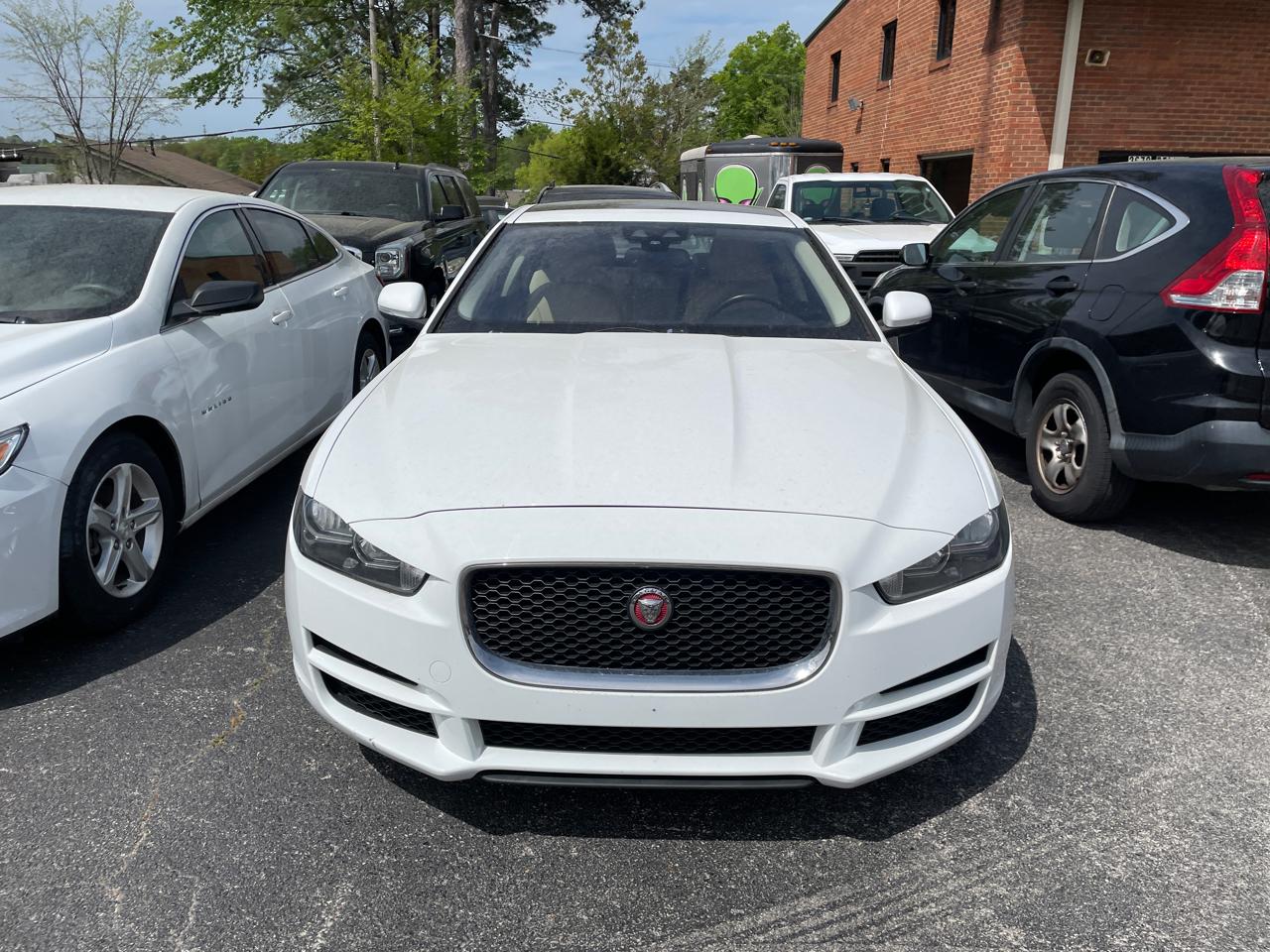 Jaguar XE 25t Premium RWD 2018