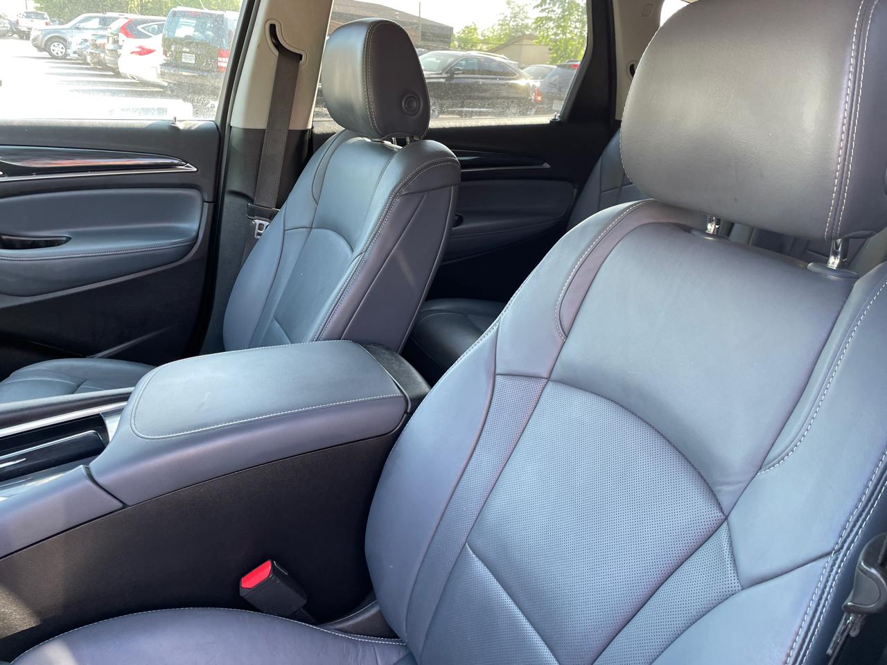 Buick Enclave FWD 4dr Essence 2018