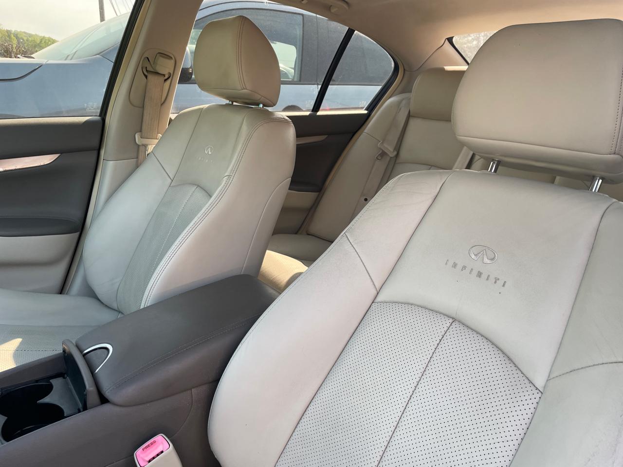Infiniti G37 Sedan 4dr Journey RWD 2013