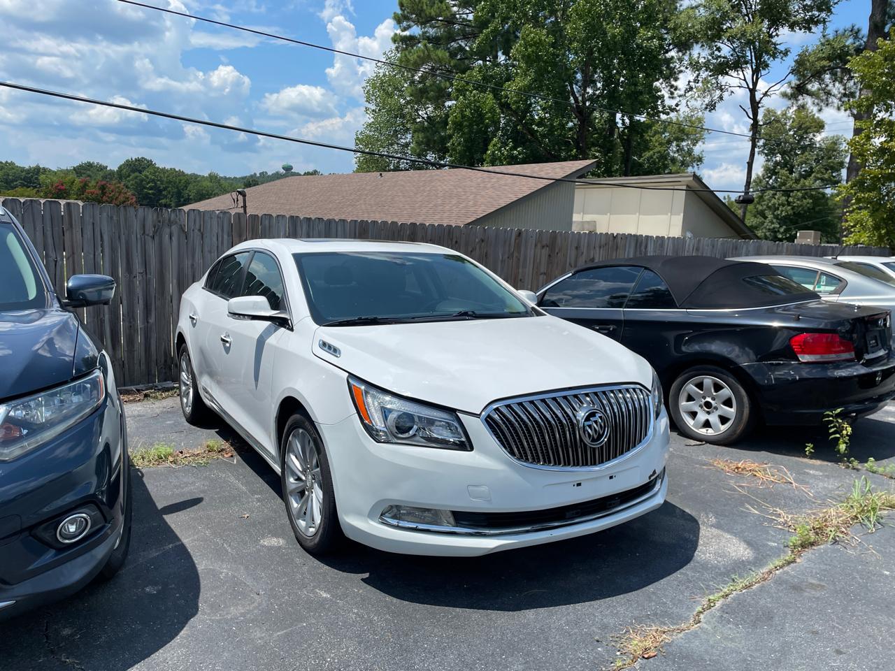 Buick LaCrosse 4dr Sdn Leather FWD 2016