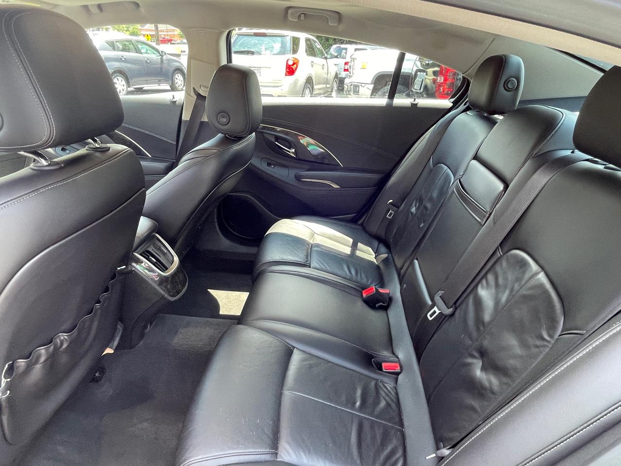 Buick LaCrosse 4dr Sdn Leather FWD 2016