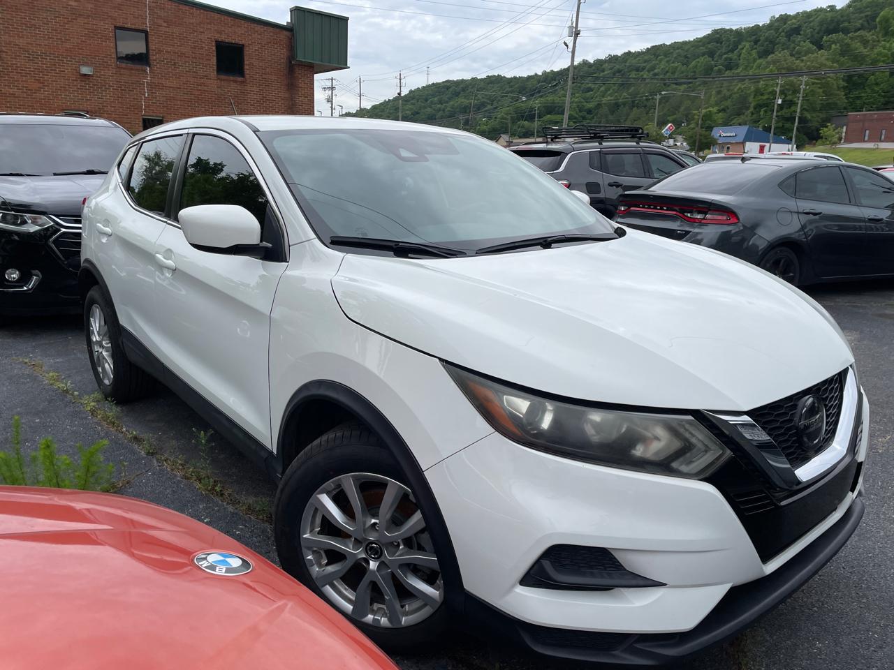 Nissan Rogue Sport FWD S 2021