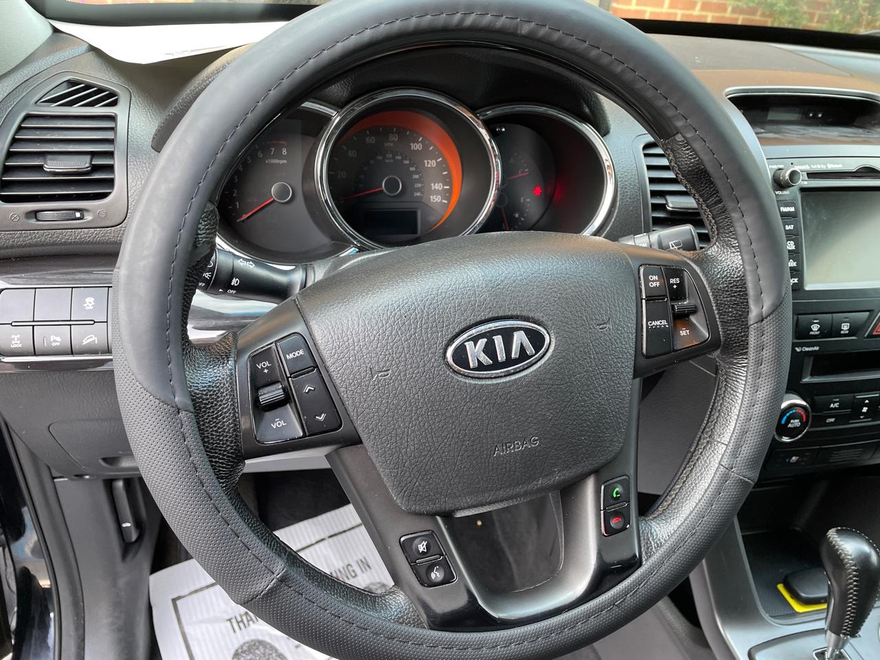 Kia Sorento AWD 4dr V6 SX 2013