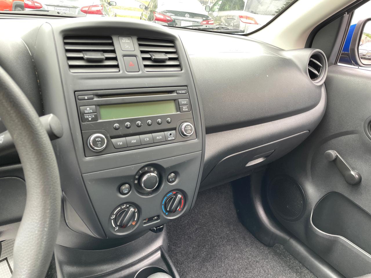 Nissan Versa 4dr Sdn CVT 1.6 S Plus 2016
