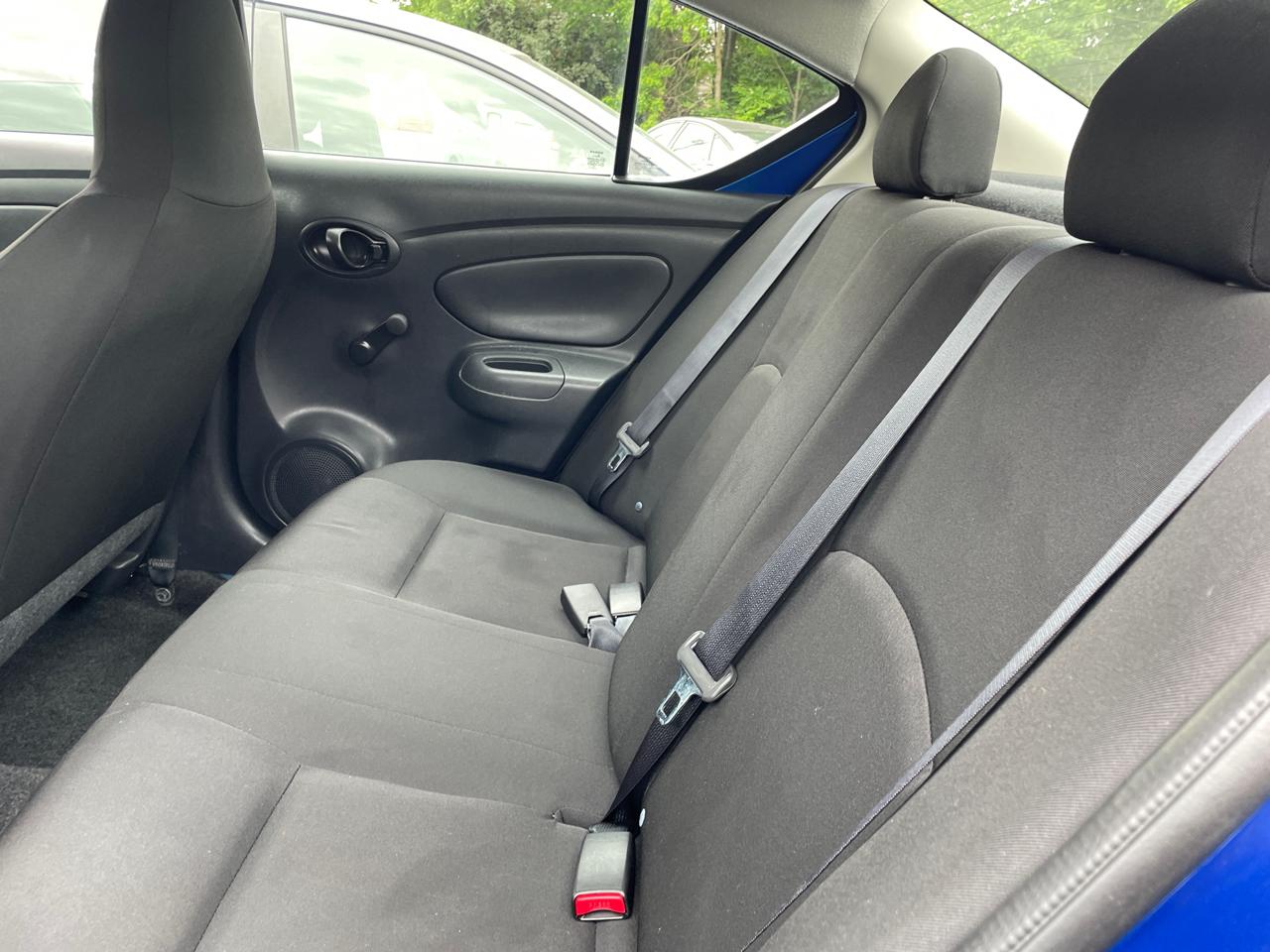 Nissan Versa 4dr Sdn CVT 1.6 S Plus 2016
