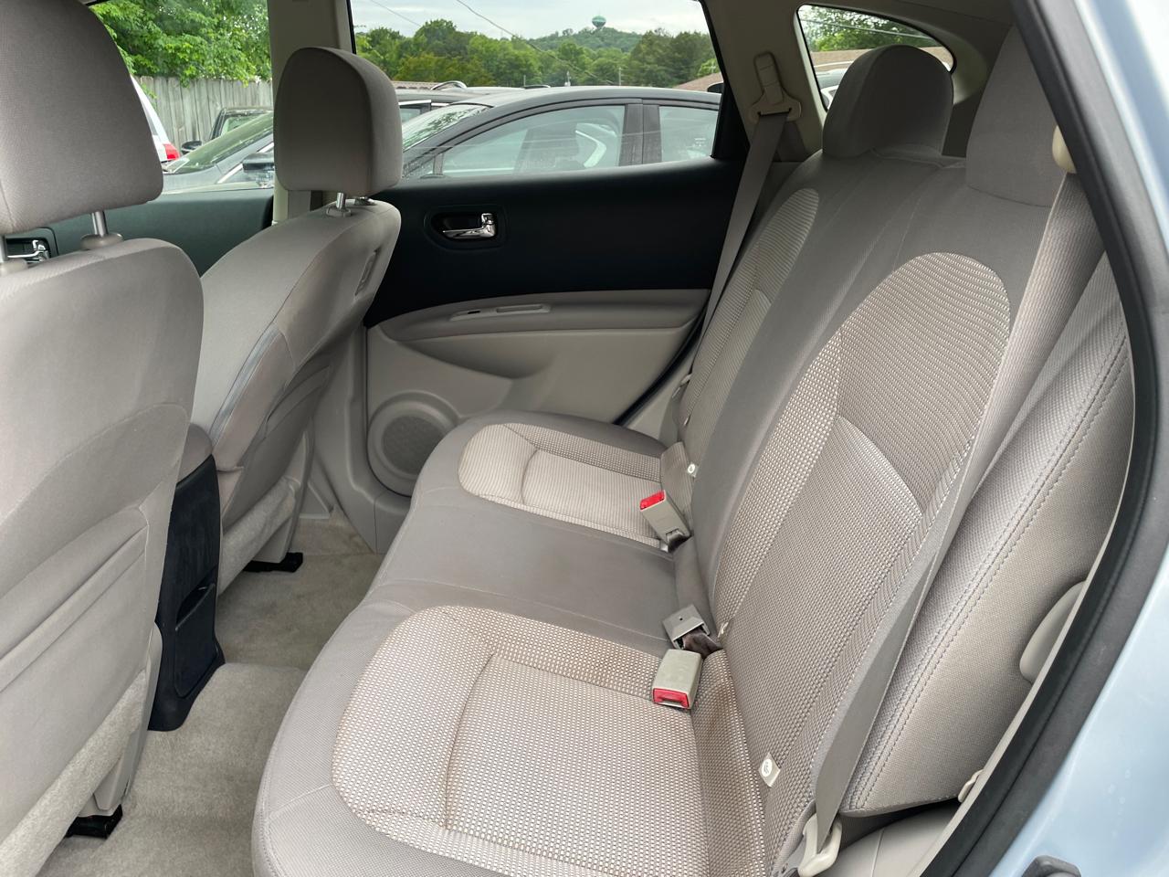 Nissan Rogue AWD 4dr SV 2013