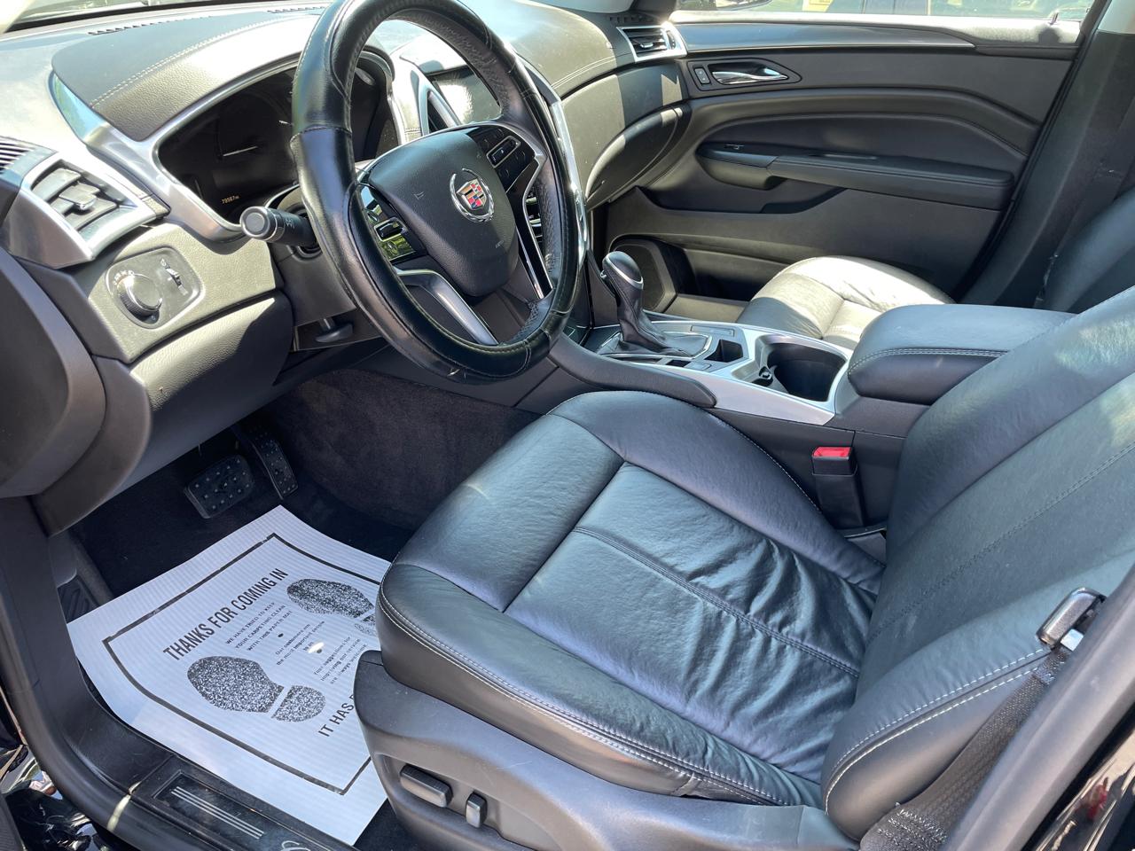 Cadillac SRX FWD 4dr Base 2016