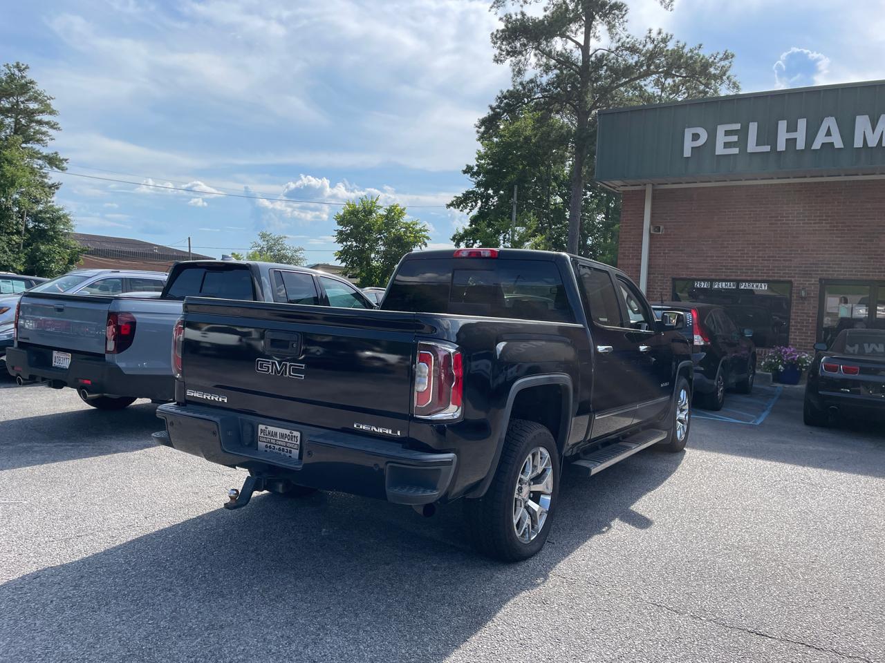 GMC Sierra 1500 4WD Crew Cab 143.5" Denali 2017