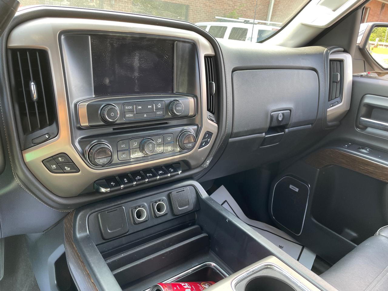 GMC Sierra 1500 4WD Crew Cab 143.5" Denali 2017