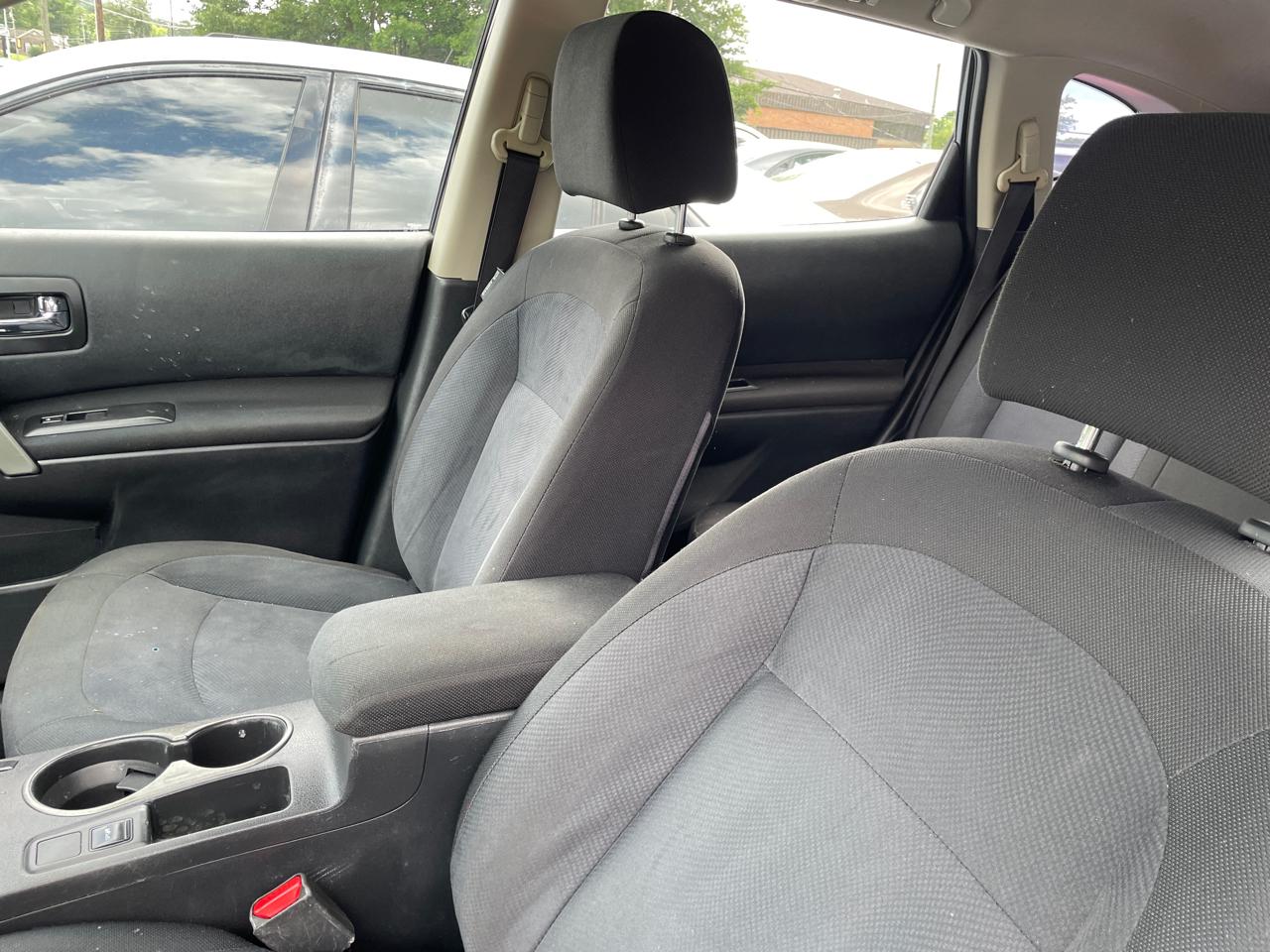 Nissan Rogue FWD 4dr S 2013