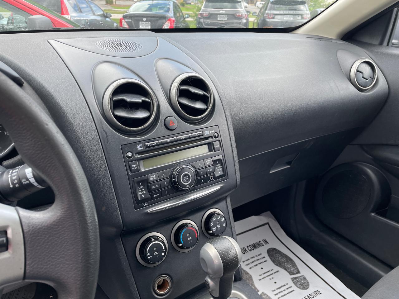 Nissan Rogue FWD 4dr S 2013