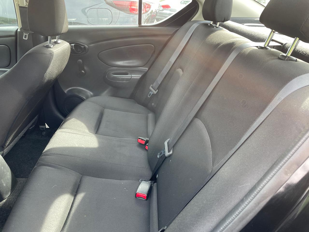 Nissan Versa Sedan S Manual 2019