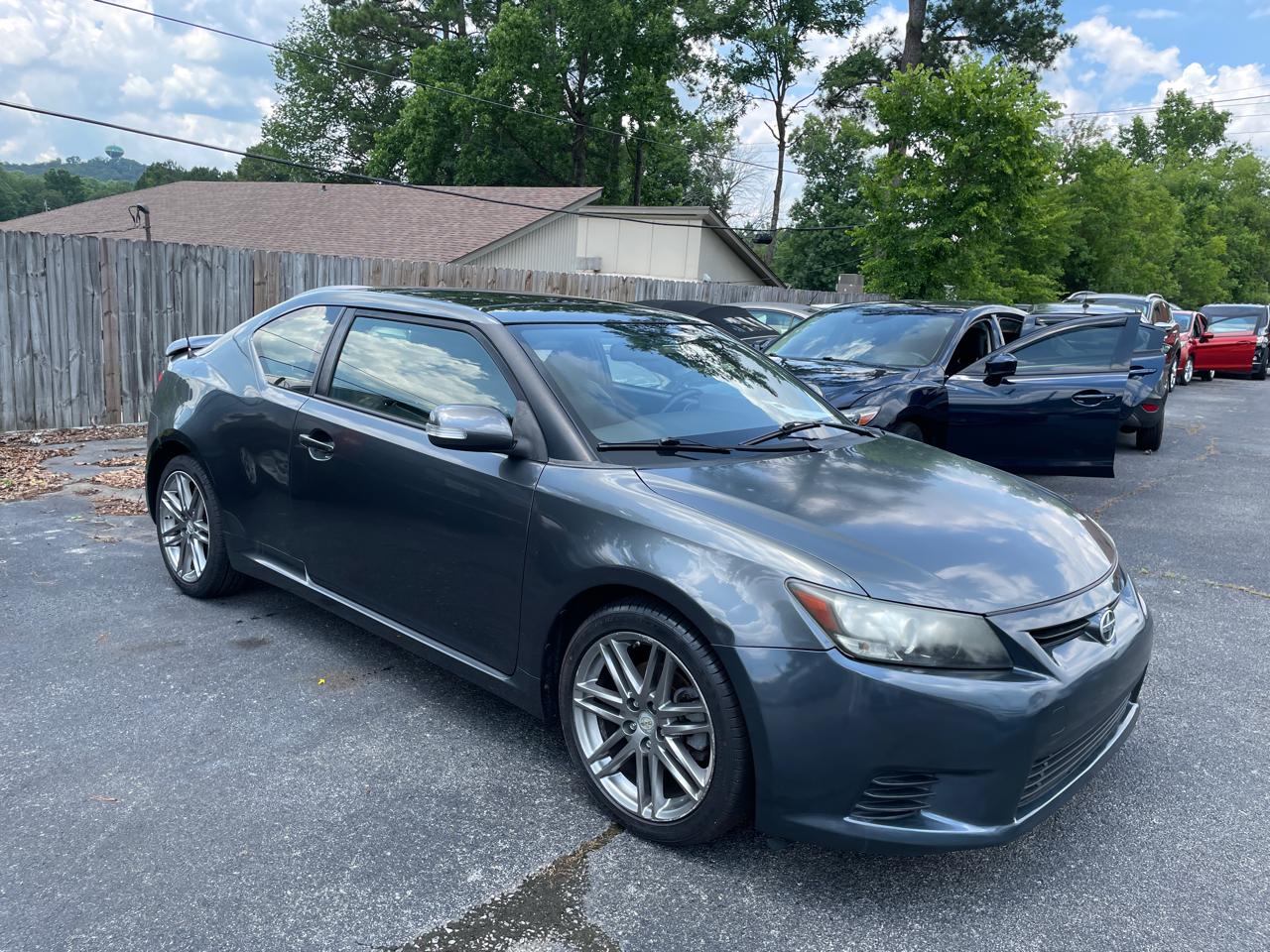 Scion tC 2dr HB Auto (Natl) 2013