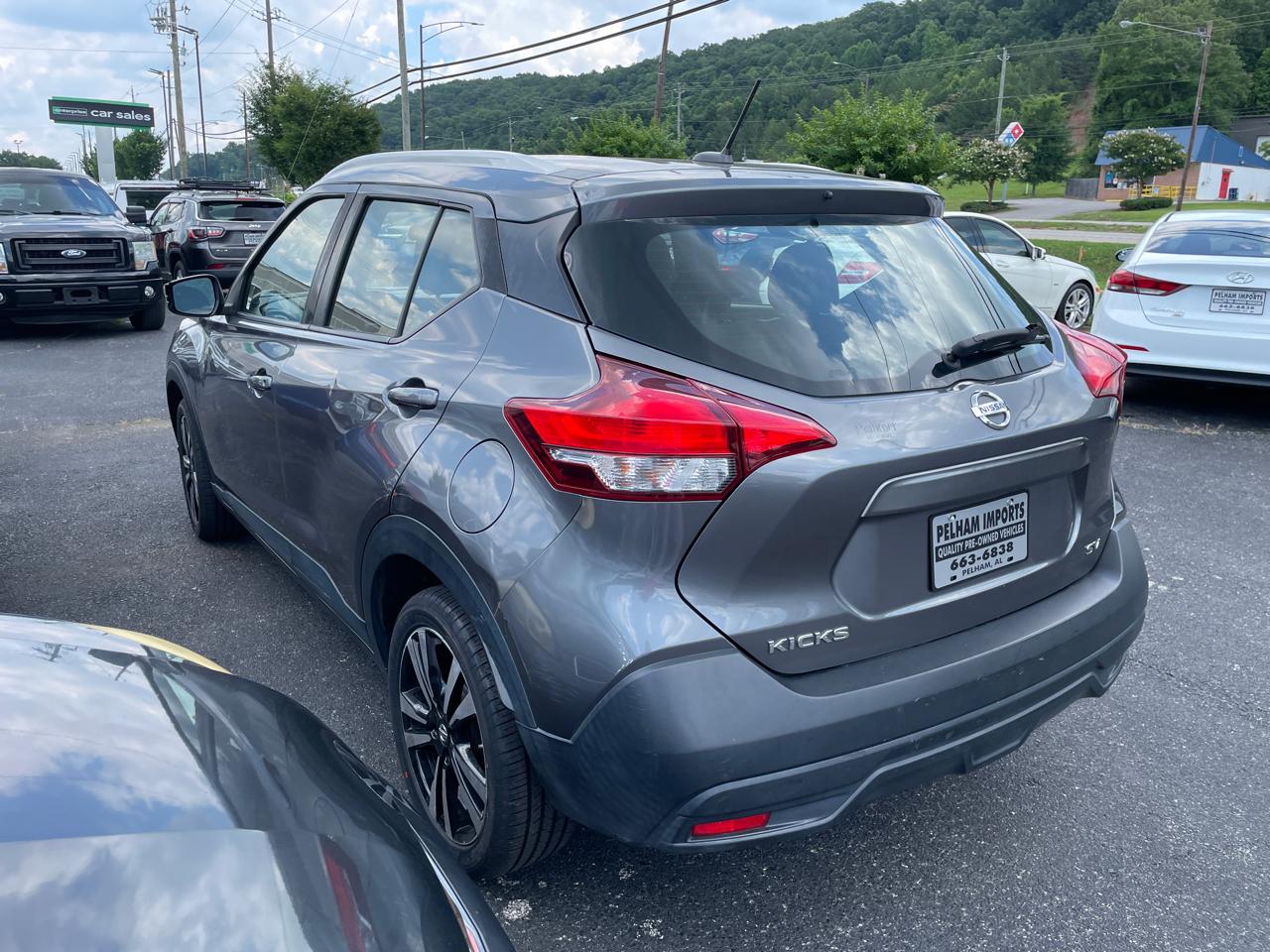 Nissan Kicks SV FWD 2019