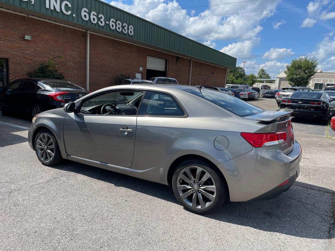 Kia Forte Koup 2dr Cpe Auto SX 2011
