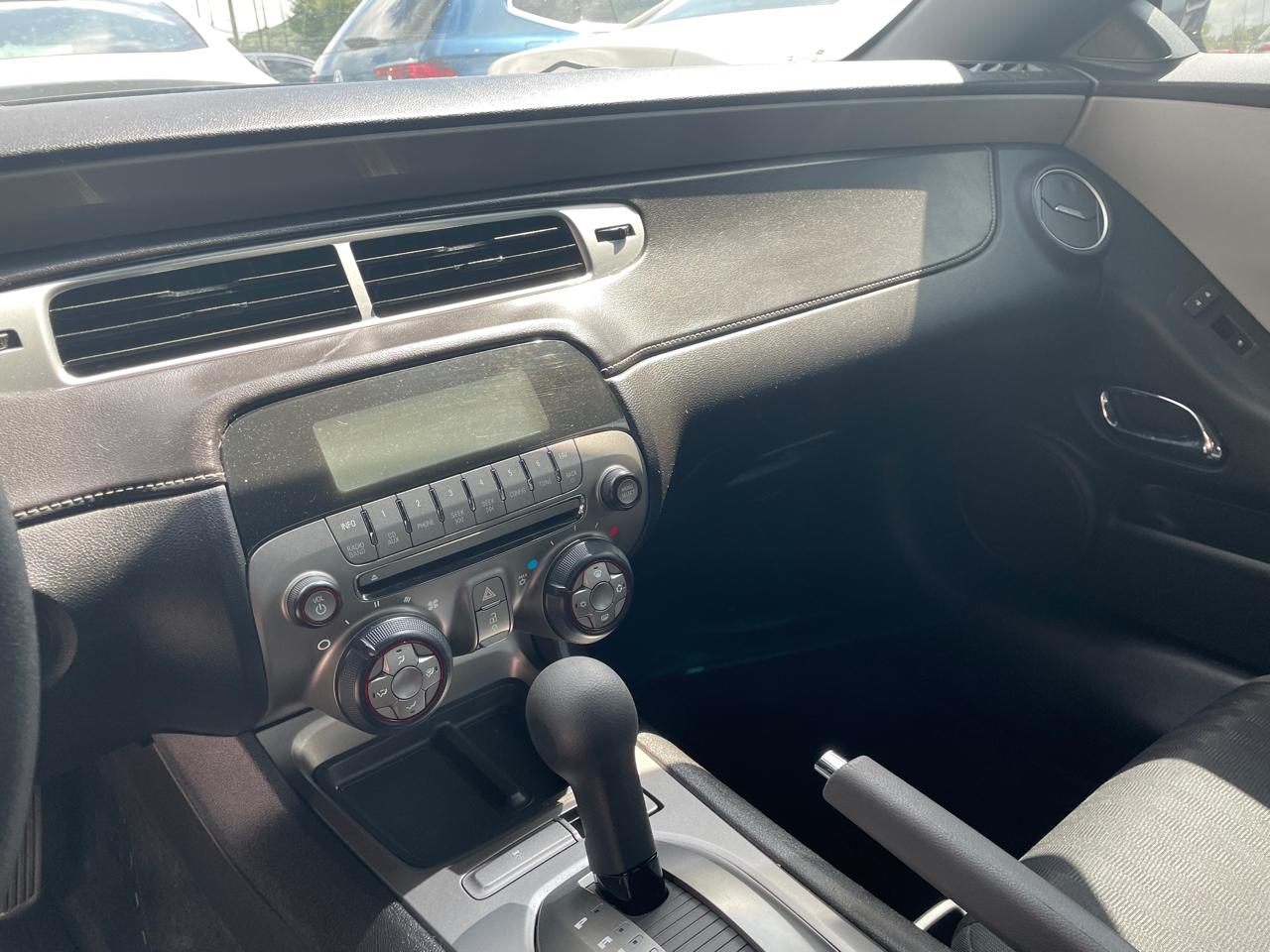 Chevrolet Camaro 2dr Cpe LS w/2LS 2013