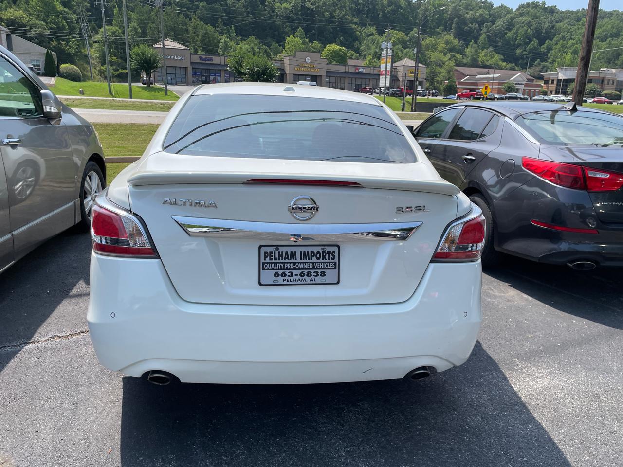 Nissan Altima 4dr Sdn V6 3.5 SL 2015