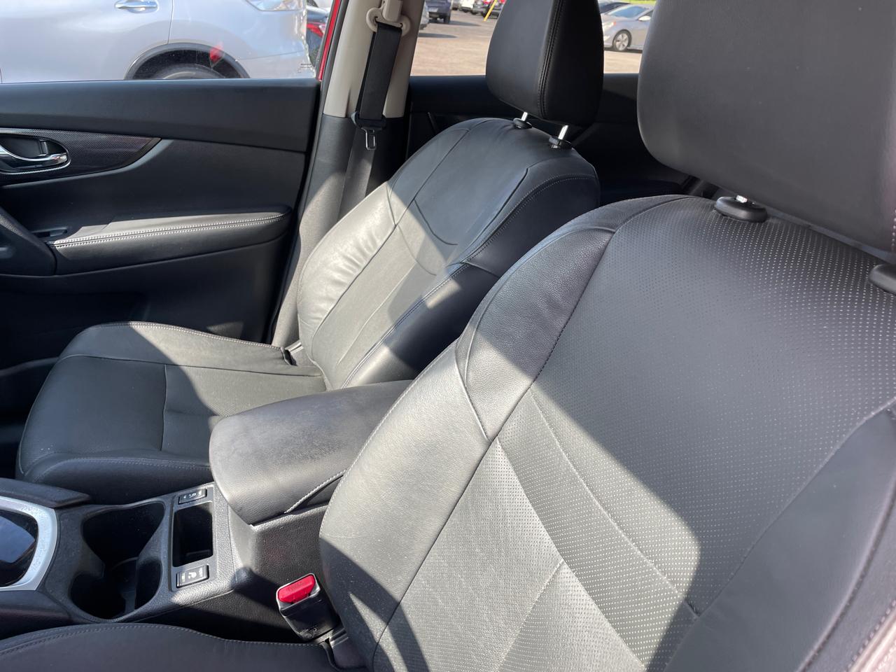Nissan Rogue FWD SV 2017