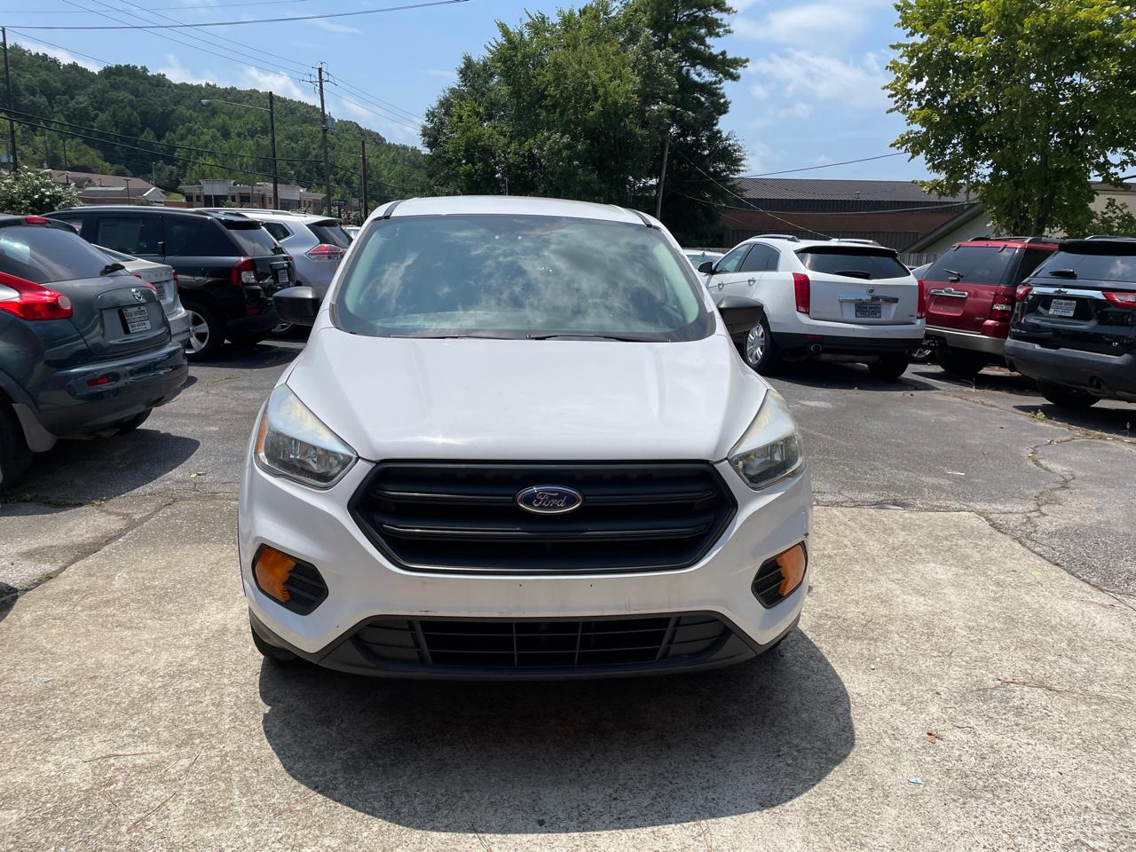 Ford Escape S FWD 2017